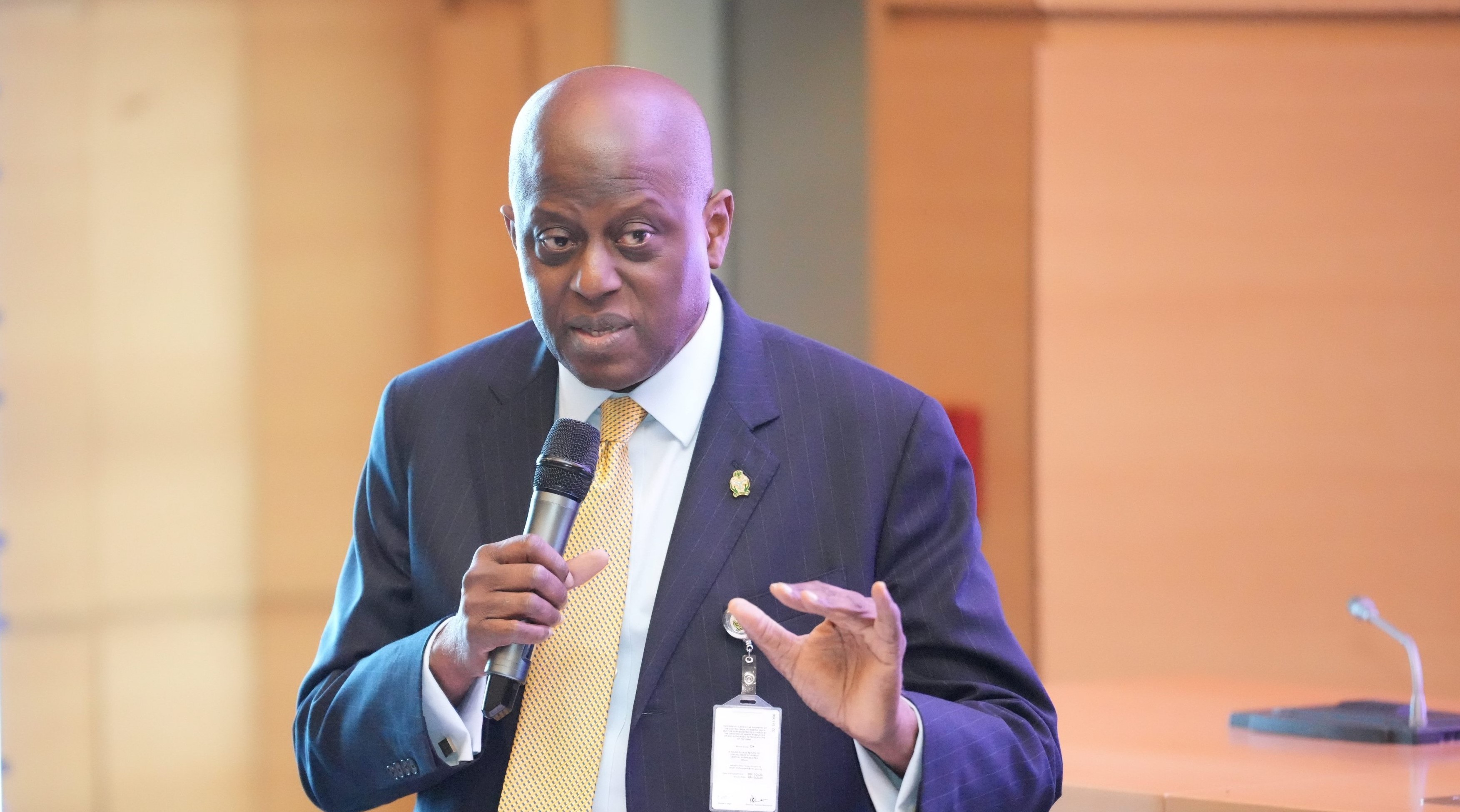 CBN mandates BDCs to $25,000 Weekly Purchase Cap