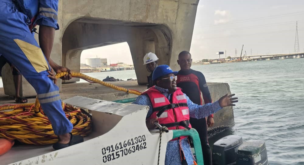 Our activities not reason for poor state of Lagos Bridges, Dredgers reply Minister