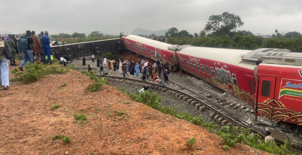 One week after Technical Scare linked to Hot Axle, Abuja - Kaduna Train derails